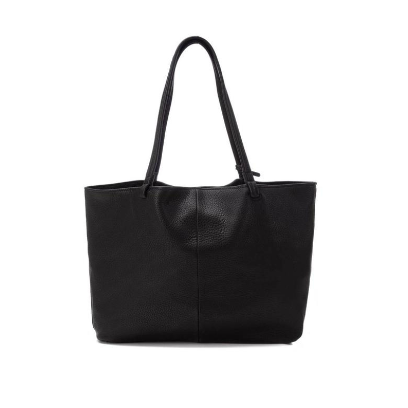 Esta carteira combina estilo e funcionalidade, sendo perfeita para a acompanhar nas suas atividades diárias ou ocasiões especiais. O seu design elegante e detalhes de qualidade, tornam-a uma escolha sofisticada para mulheres que valorizam acessórios de qualidade. Além do fecho principal com botão de pressão, possui um compartimento com fecho interno para armazenar itens menores de forma organizada. Perfeita para uso diário ou ocasiões especiais, complementa qualquer look com elegância e sofisticação.