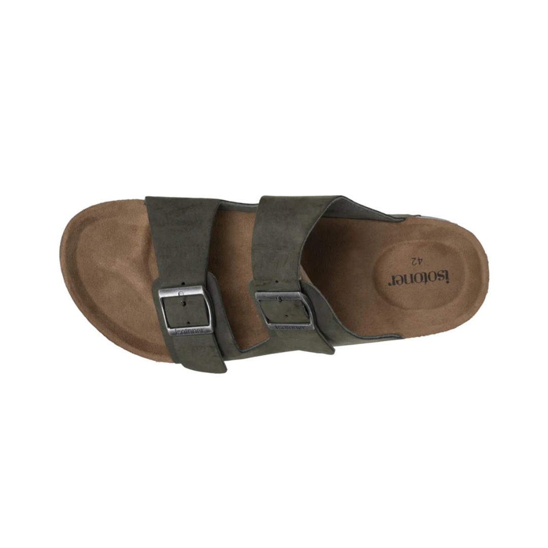 Este chinelo combina estilo e conforto num design moderno e sofisticado.
Com acabamento em material de alta qualidade, possui duas tiras ajustáveis com fivelas metálicas que garantem um encaixe seguro e personalizado. A palmilha anatómica oferece máximo conforto ao caminhar, enquanto a sola antiderrapante proporciona estabilidade em diferentes superfícies.