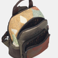 Esta mochila é uma peça audaz e contemporânea, que se destaca pela sua combinação de materiais e tons sofisticados.

A paleta multicor — que reúne dourado envelhecido, bordô e bege em tons patchwork — confere-lhe um carácter único e inconfundível, remetendo para a estética aventureira e cosmopolita da coleção Odyssey.