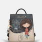 Com uma alma artística e um espírito livre, esta mochila da coleção&nbsp;Bloom&nbsp;é muito mais do que um acessório — é uma história que se carrega às costas.

O seu painel frontal ilustrado, com a icónica personagem Anekke numa cena noturna e misteriosa entre bicicletas e jardins encantados, transforma-a numa peça verdadeiramente única e cheia de charme.