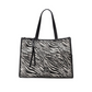 Elegante e ousada, esta carteira de ombro com padrão animal print é perfeita para mulheres que gostam de destacar o seu estilo.

O design estruturado garante praticidade no dia a dia, oferecendo espaço generoso para transportar todos os essenciais, sem perder o charme.