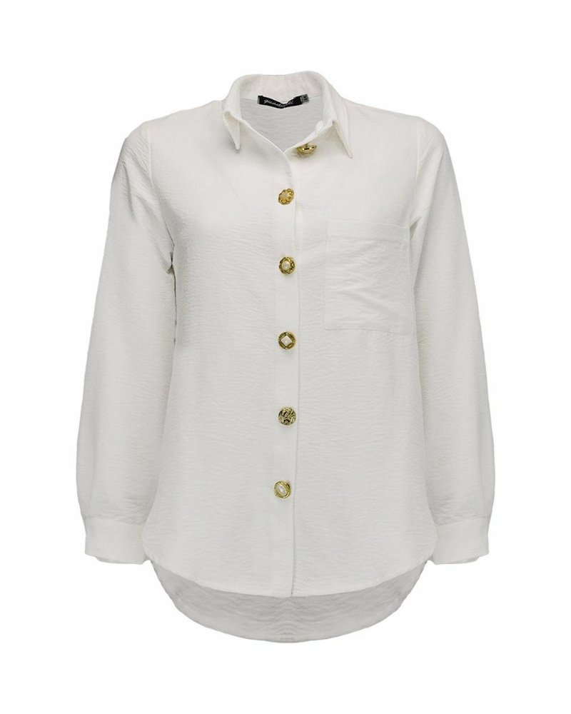 A camisa Esmeralda oferece elegância e conforto. Destaca-se pela singularidade dos botões diferentes, tornando-a uma escolha distinta para quem procura adicionar originalidade ao seu guarda-roupa.  Esta camisa pode ser uma escolha elegante para várias ocasiões, proporcionando um toque personalizado e pode ser usada com saias, calças ou mesmo sob um blazer, dependendo do ambiente.  Made in Portugal